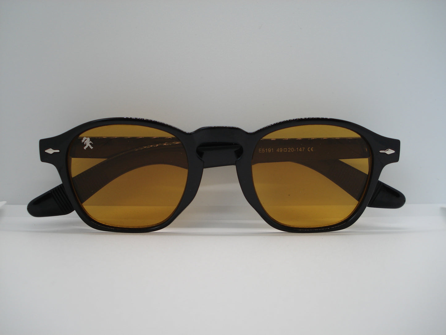 GRANDJOUER® Raizen Shades – Black Frame Orange Lens