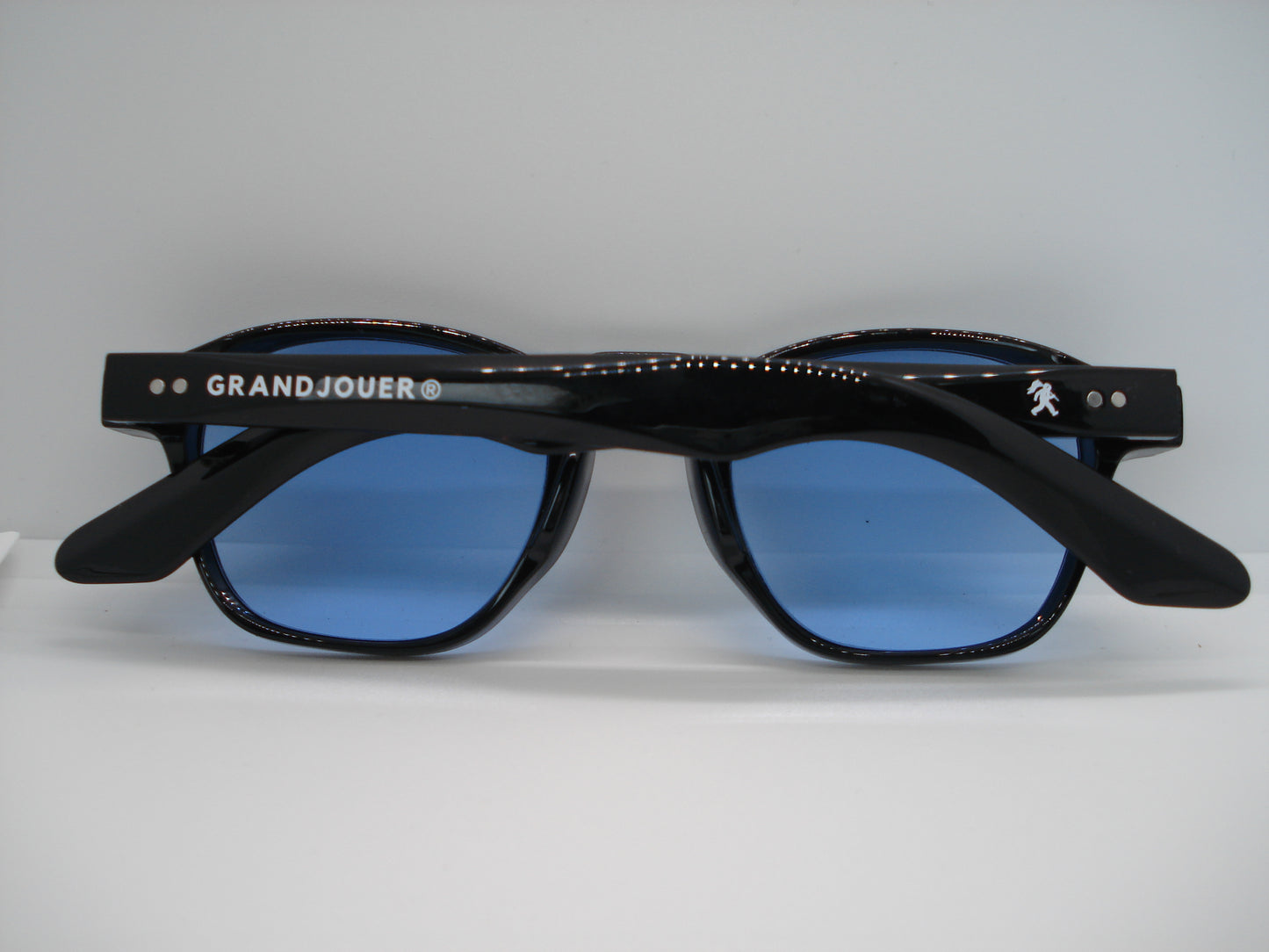GRANDJOUER® Raizen Shades – Black Frame Blue Lens