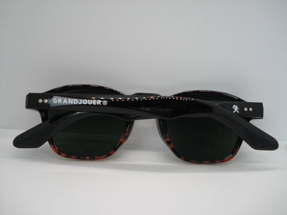 GRANDJOUER® Raizen Shades – Brown Frame Green Lens