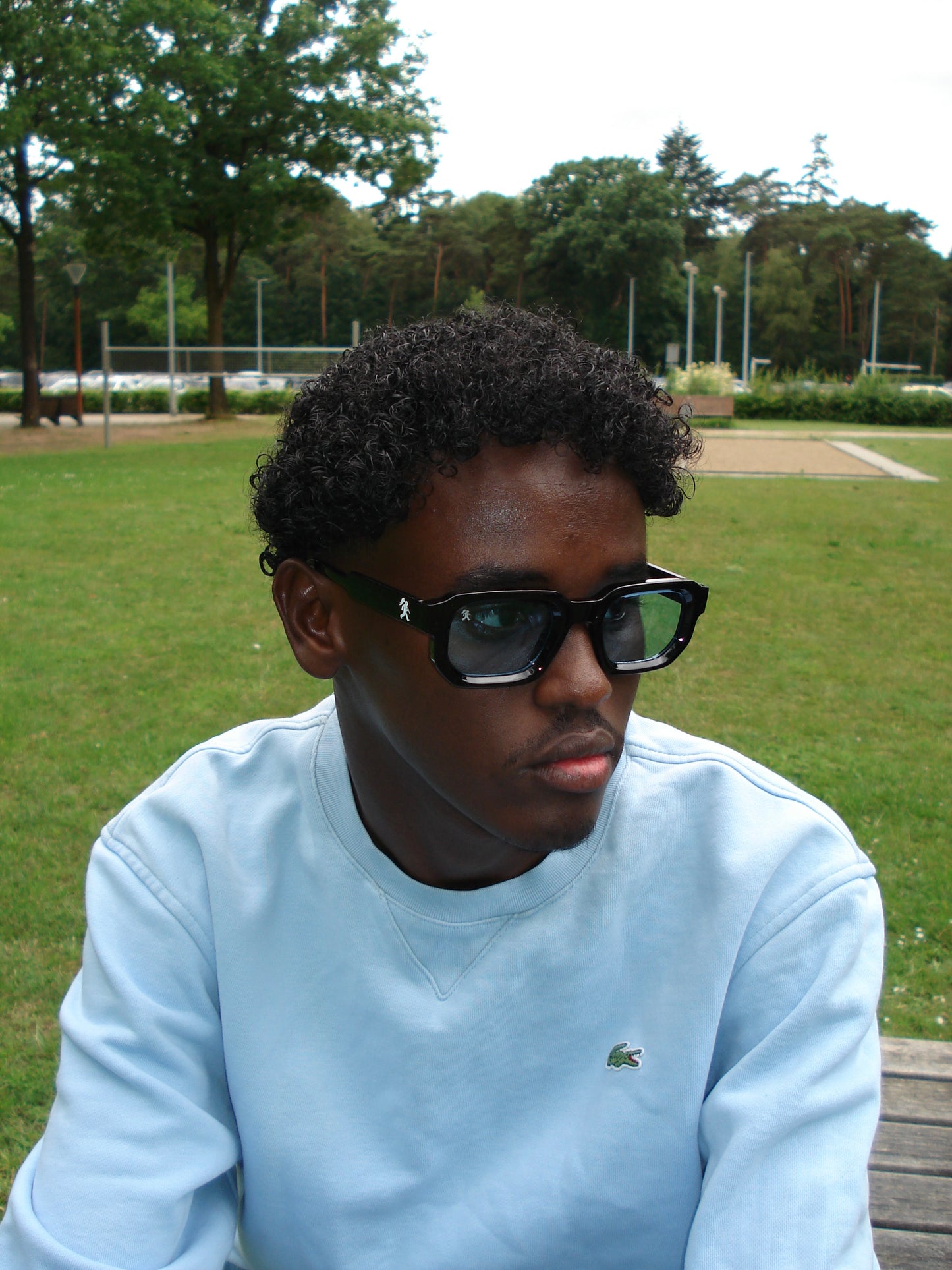 GRANDJOUER® Zeitaku Shades – Black Frame Blue Lens